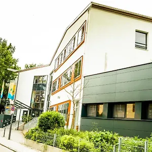 hi-munich-park-youth-hostel.getmunichhotels.com/