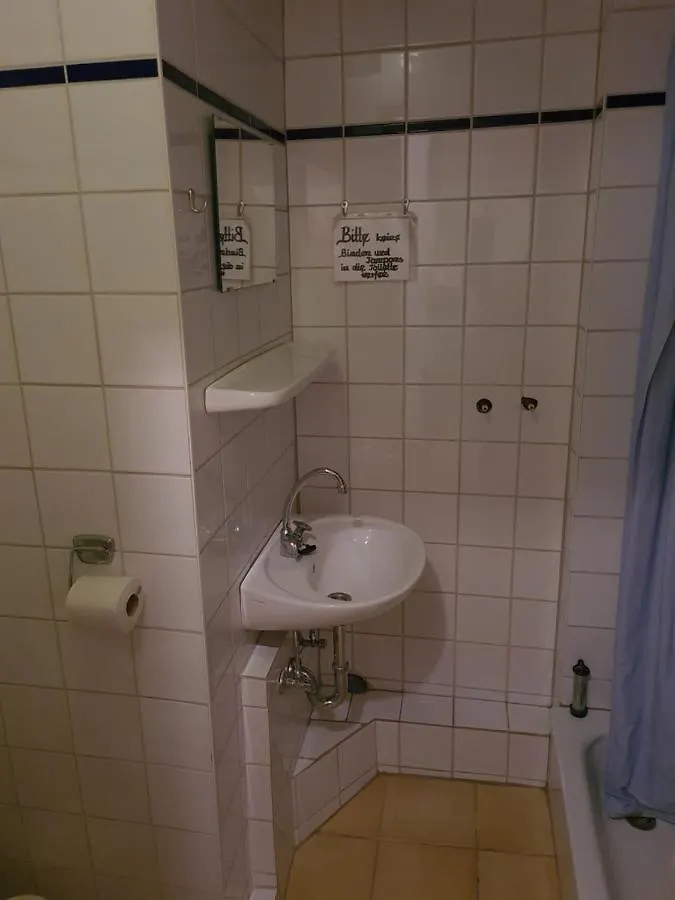 Altstadthotel Zum Goldenen Anker Lubeck Bed & Breakfast
